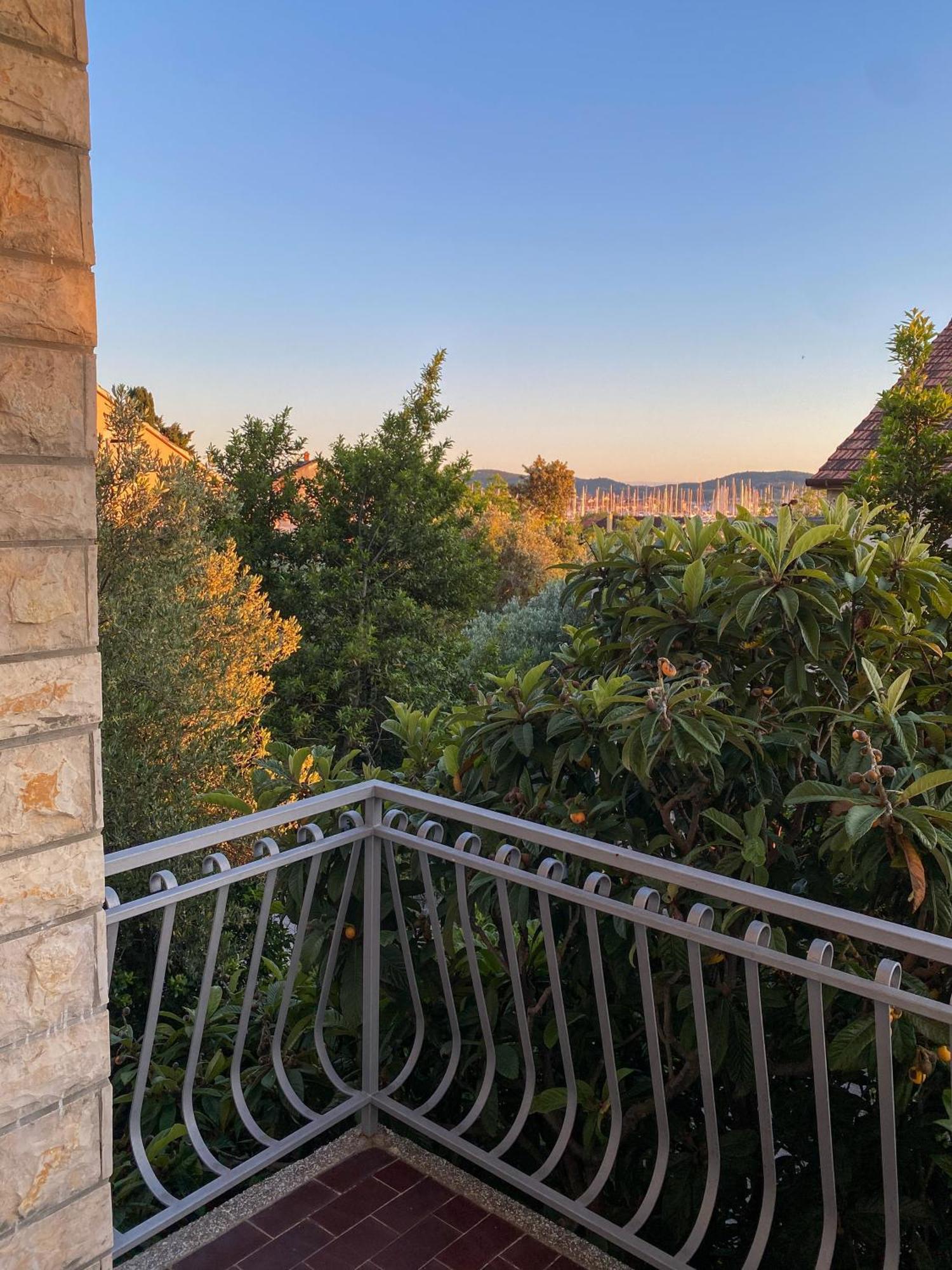 Apartments Maria Biograd Na Moru Exterior photo